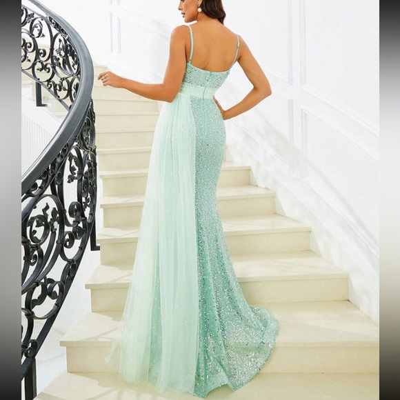 Luxe mesh glittery spaghetti straps party formal dress - Picture 3 of 9